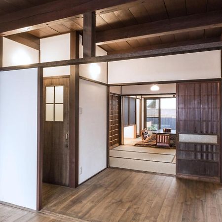 京町家一棟貸しkyoto Machiya Stay En Extérieur photo