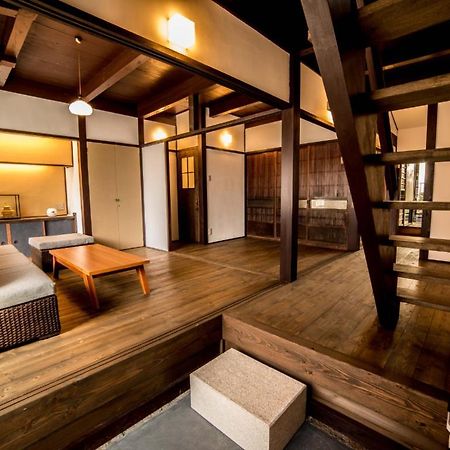 京町家一棟貸しkyoto Machiya Stay En Extérieur photo